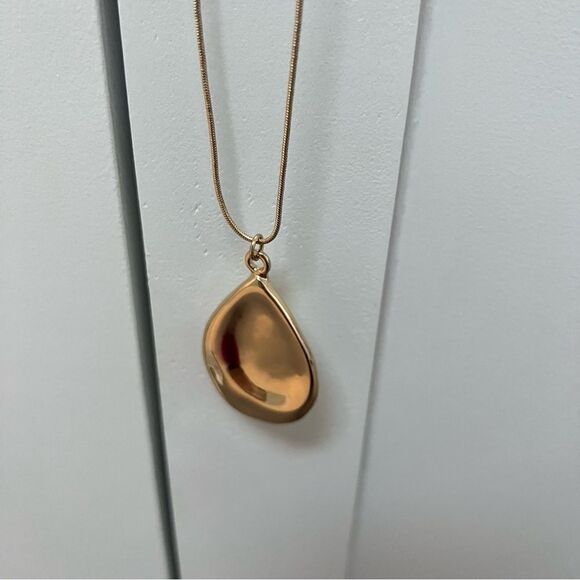 🍭4/$20 New Nordstrom 14th & Union Three Layer Gold Tone Pendant Necklace - Picture 3 of 8